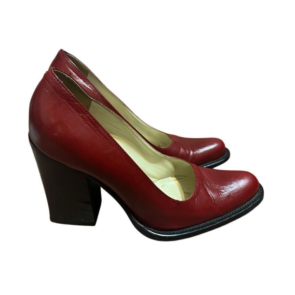 Y2K Miu Miu chunky block heel round toe pump